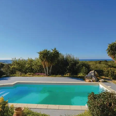 別荘 Amazing In W/ Outdoor Swimming Pool, Wifi And 3 Bedrooms